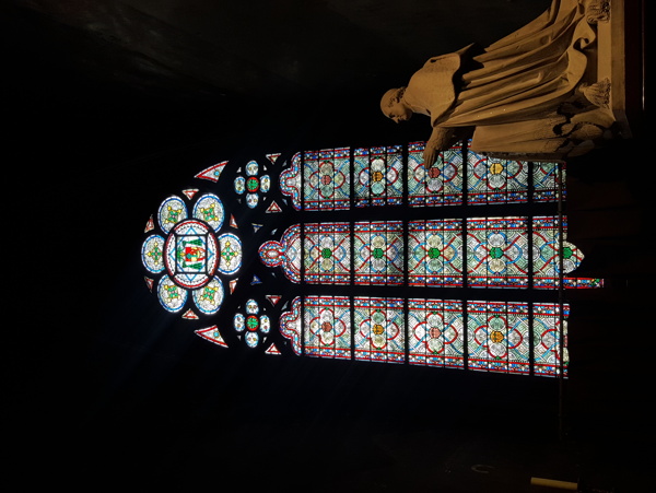 巴黎圣母院的玫瑰花窗