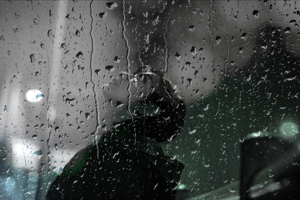 雨水玻璃