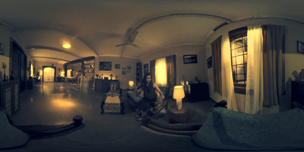 美女卧室灵异录VR视频