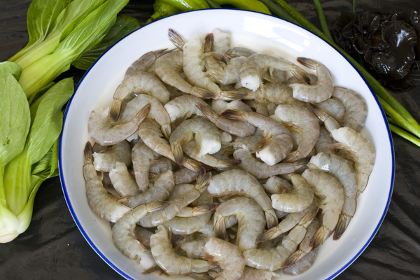 去頭對(duì)蝦圖片