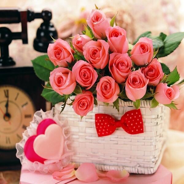 精美粉色玫瑰花束装饰画