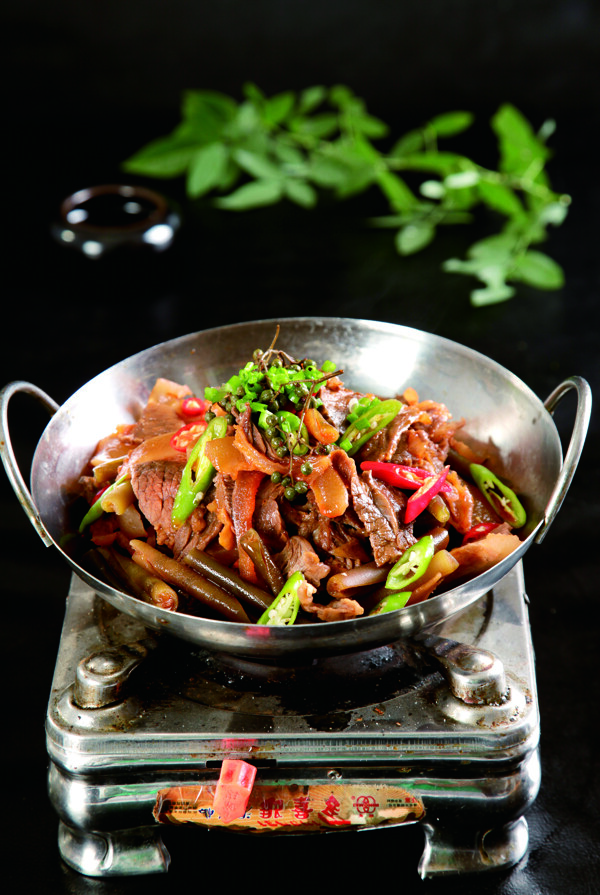 干鍋牛肉