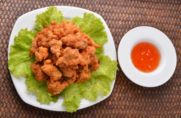 盤子里的肉圖片