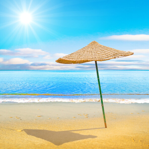 沙滩与太阳伞摄影素材