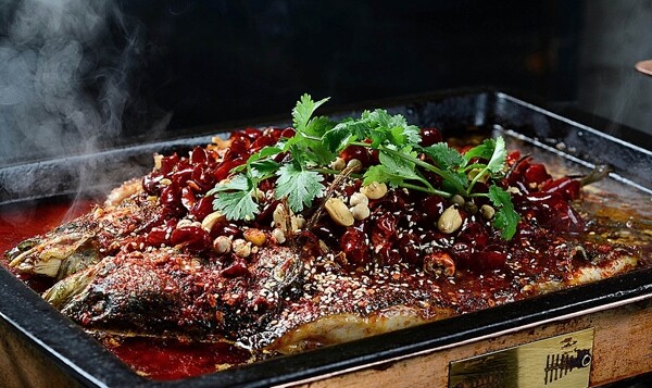 香辣烤魚圖片