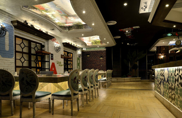 時(shí)尚室內(nèi)餐廳吊頂實(shí)景效果圖
