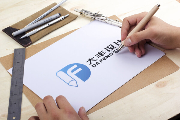設(shè)計(jì)創(chuàng)意LOGO