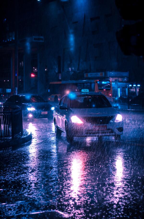 雨夜