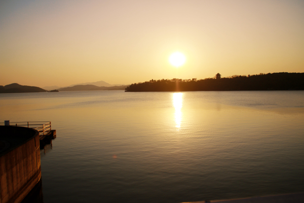 天目湖的夕阳