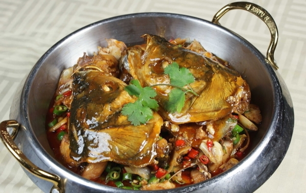 砂鍋魚頭圖片