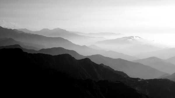 台湾山脉风景图片