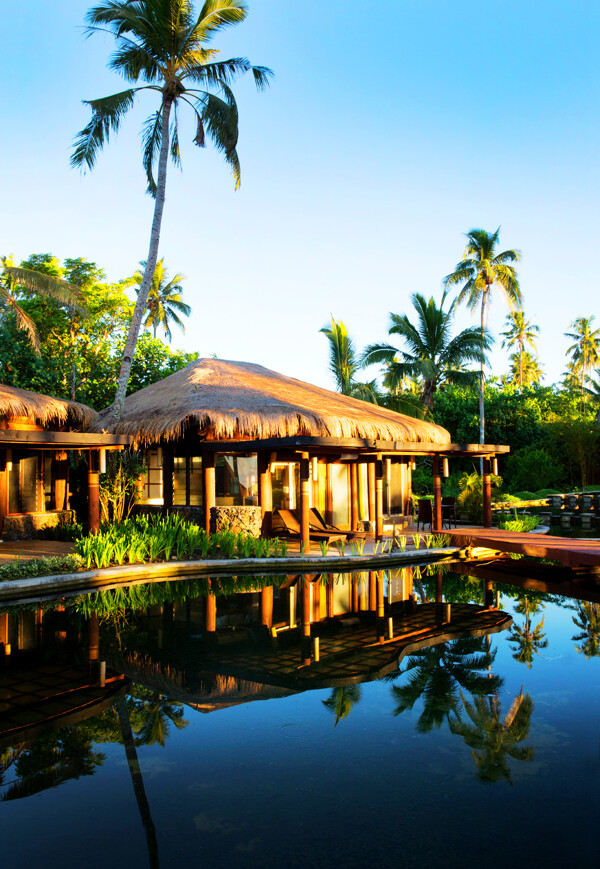 热带海岛独栋草屋泳池酒店