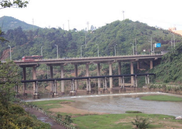 郴州石榴湾大桥图片