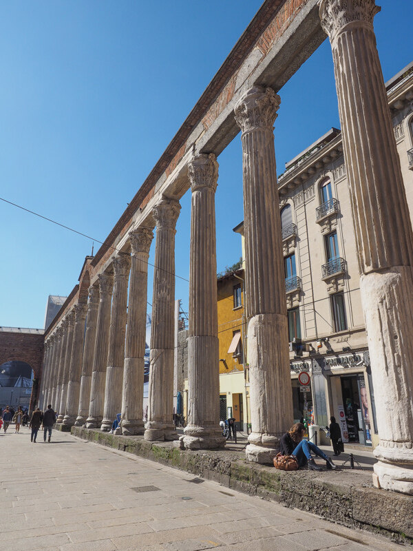 欧式罗马柱石柱建筑图片