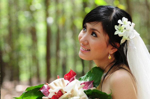 亚洲美女越南新娘图片