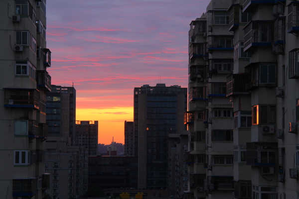小區(qū)早晨