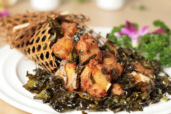 國(guó)內(nèi)美食排骨酸菜圖片