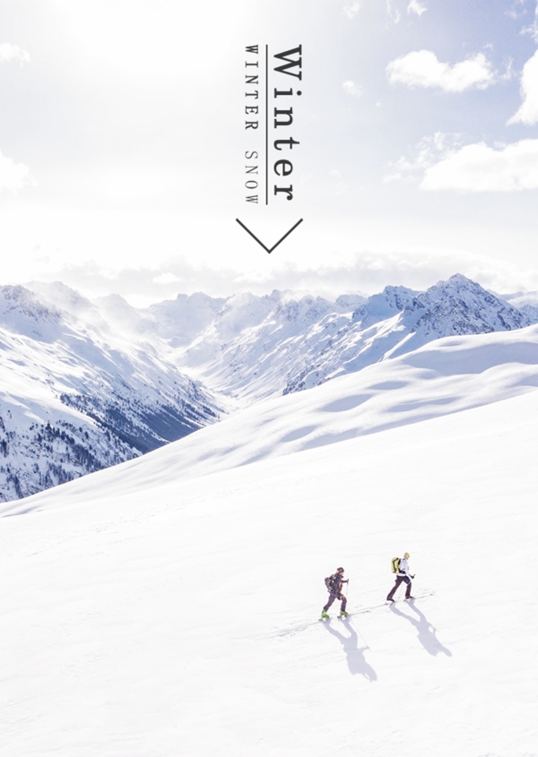 白色冬季滑雪雪景药海报