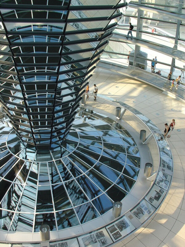 联邦德国国会大厦圆顶