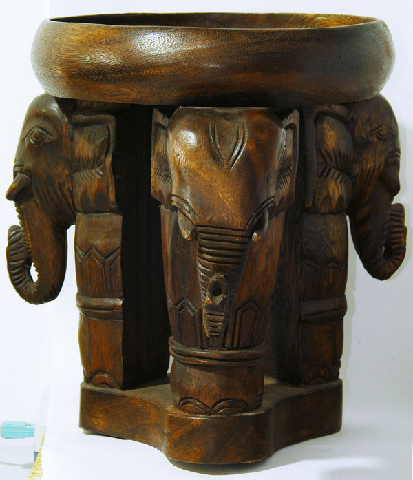 泰国木象烛台图片