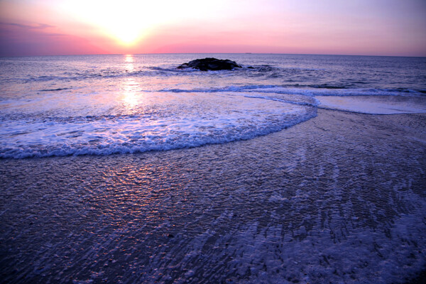 日落沙滩图片