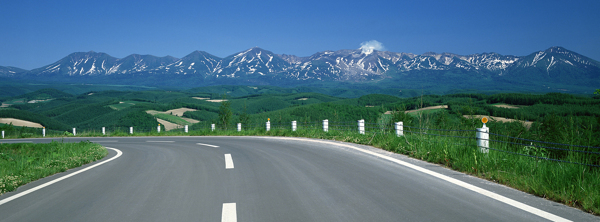 公路清新雪上背景banner