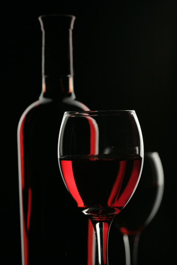 褐色红酒高交杯图片