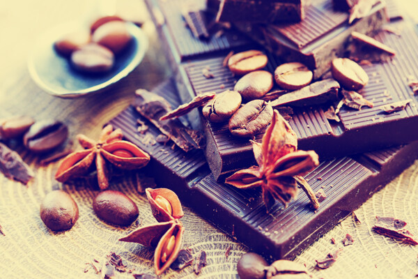 咖啡豆八角与巧克力图片