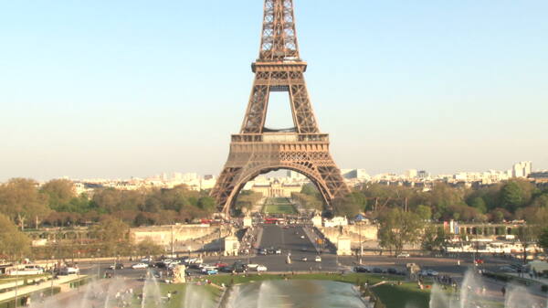 巴黎地倾斜股票视频埃菲尔铁塔和视图视频免费下载