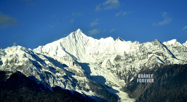 梅里雪山图片