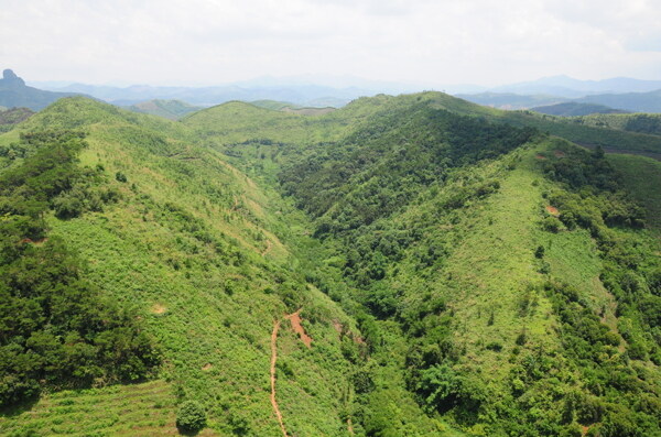 山峰自然风景