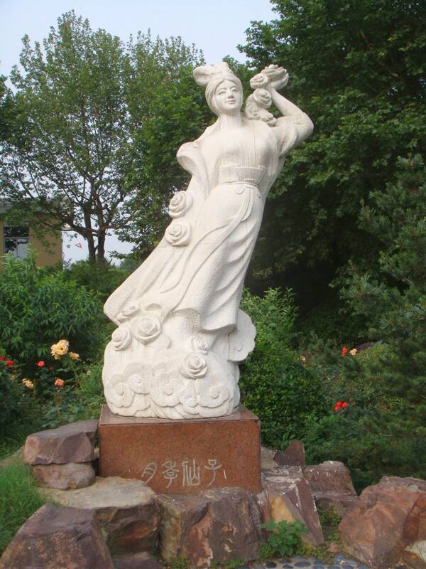 月亭仙子雕像