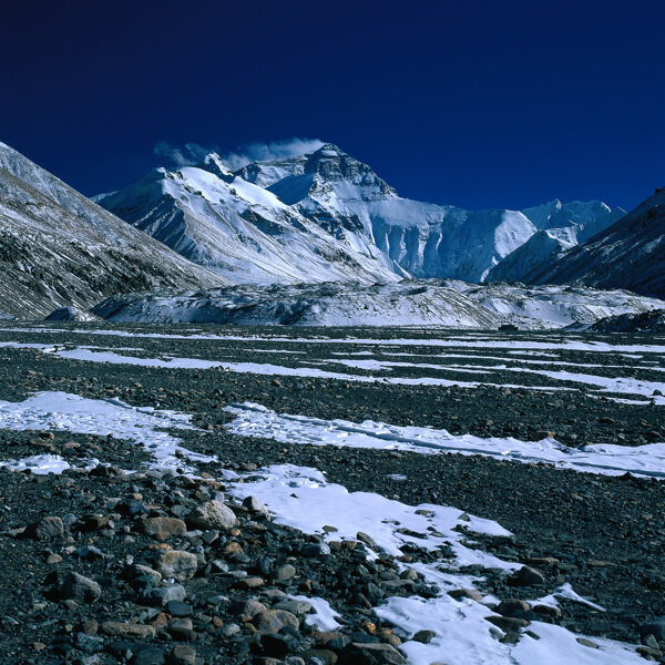 美丽雪山风景图片