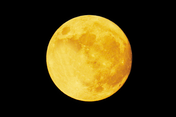 月亮星球中秋黄色背景海报素材图片