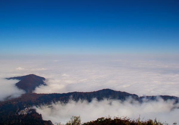 峨眉山