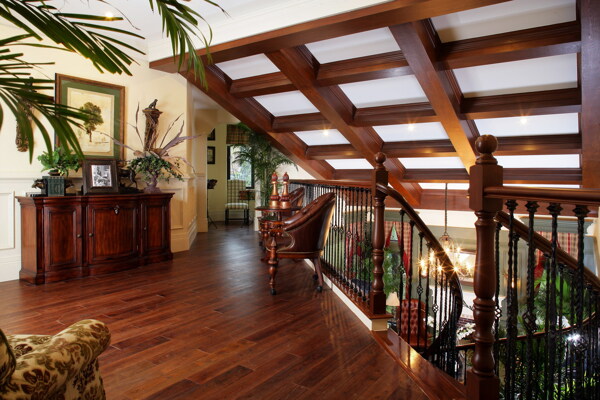 现代典雅别墅客厅楼梯装修效果图