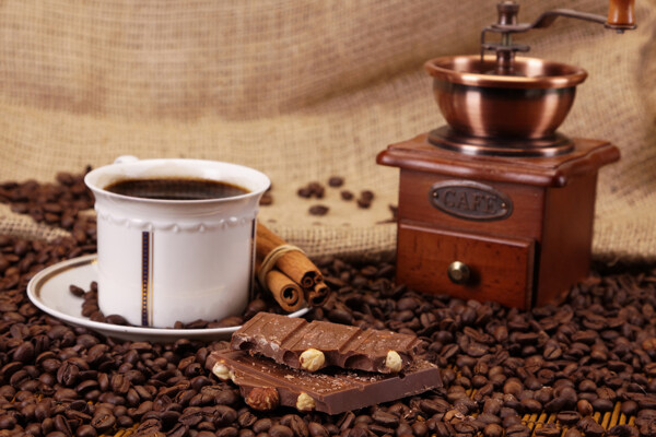 咖啡和巧克力图片