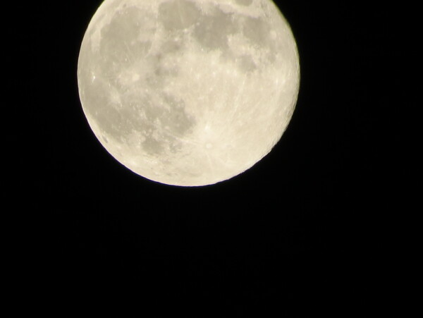 月亮满月月圆图片