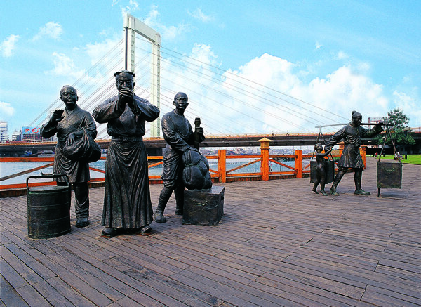 宁波江厦公园雕塑图片