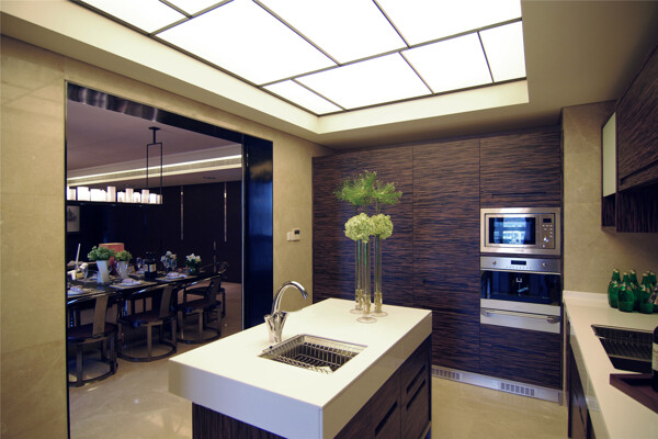 现代时尚客厅开放式厨房白色灶台室内装修图