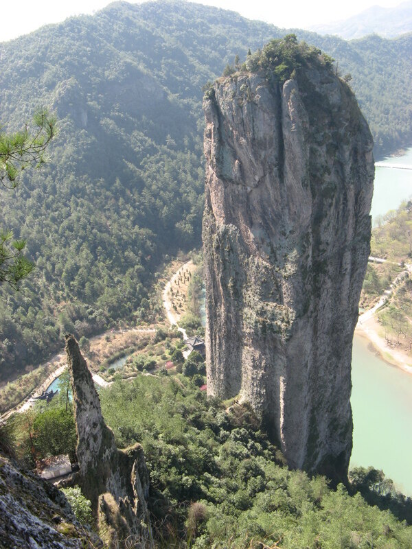 鼎湖峰图片