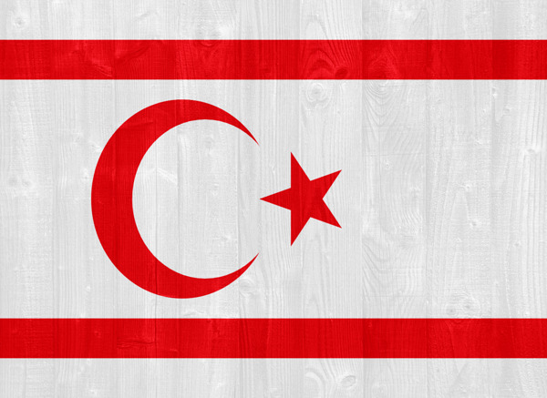 北塞浦路斯土耳其共和国的国旗