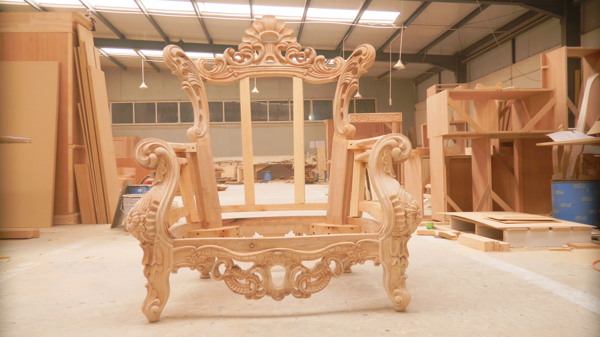 曼洛尼定制欧式家具生产过程展示图片