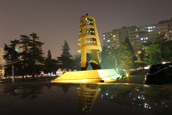 北京师范大学木铎夜景图片