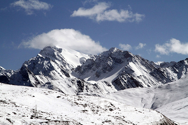 黄龙雪山图片