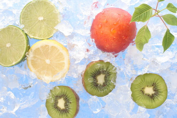 冰冻水果图片