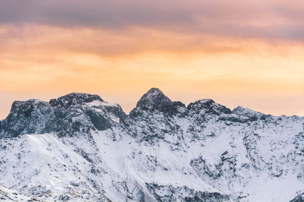 山峰