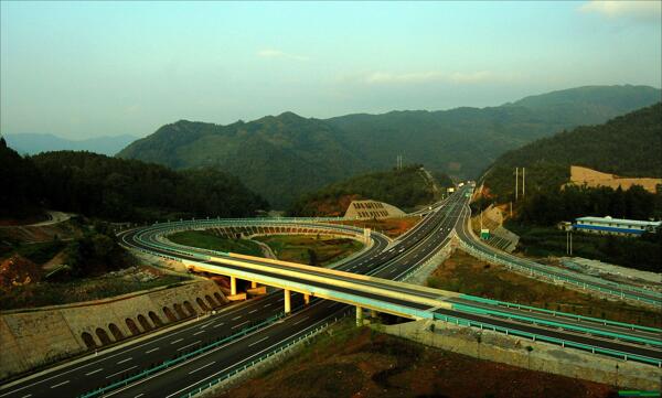 四川成渝高速公路图片