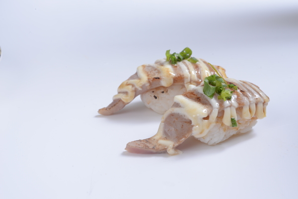 火炙类金枪鱼寿司图片