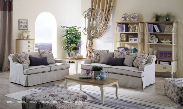 现代地中海客厅沙发装修实景图